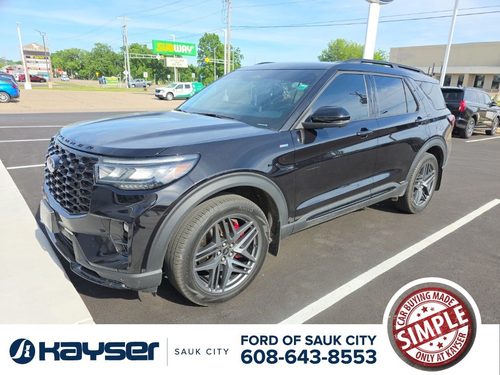 2025 Ford Explorer ST-Line AWD