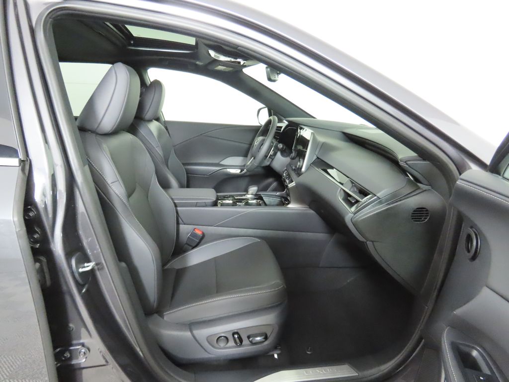 Thumbnail: 2025 Lexus RX - 20