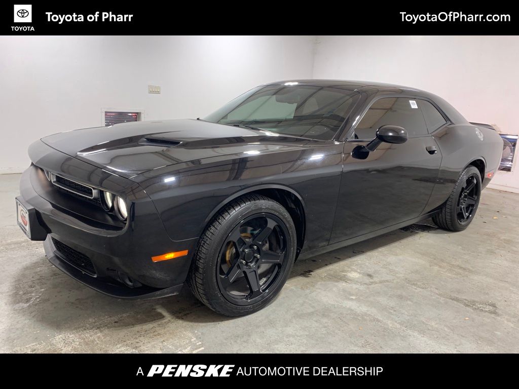 2019 Dodge Challenger SXT -
                Pharr, TX