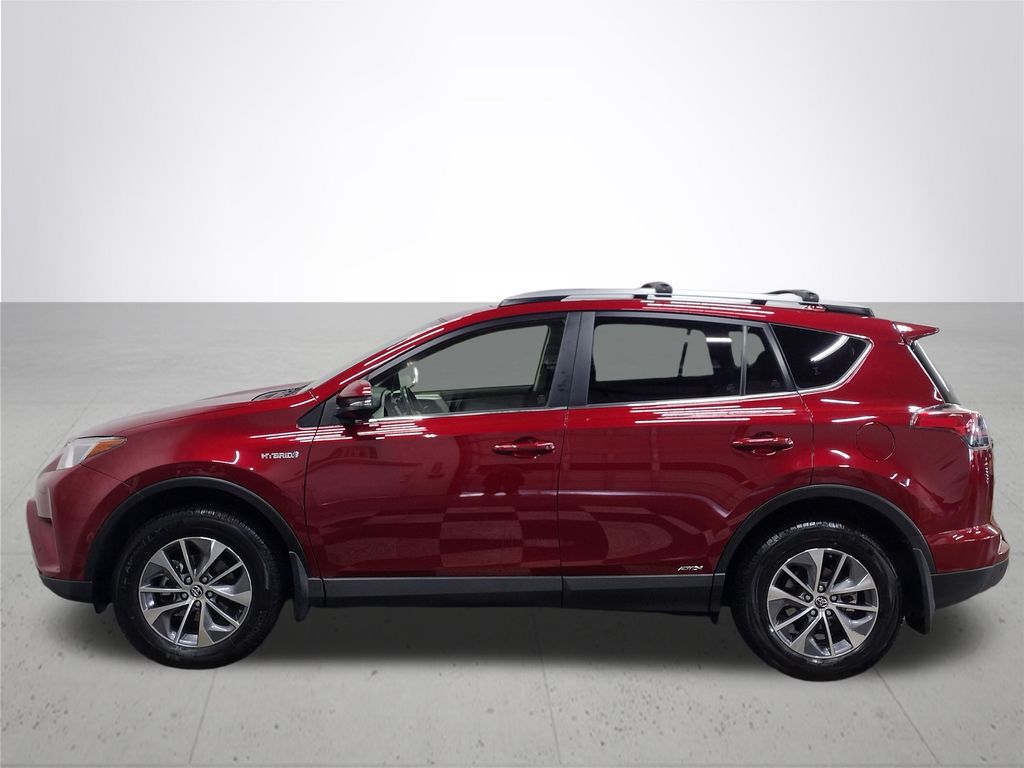 2018 Toyota RAV4 Hybrid XLE