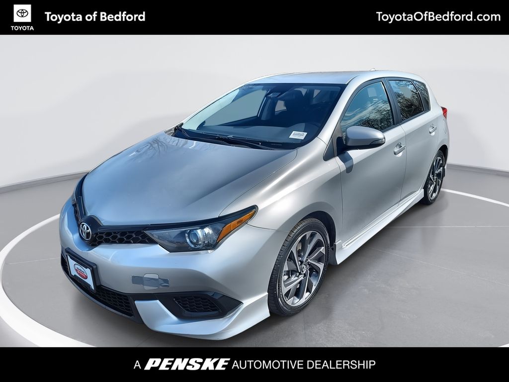 2017 Toyota Corolla iM Base -
                Bedford, OH