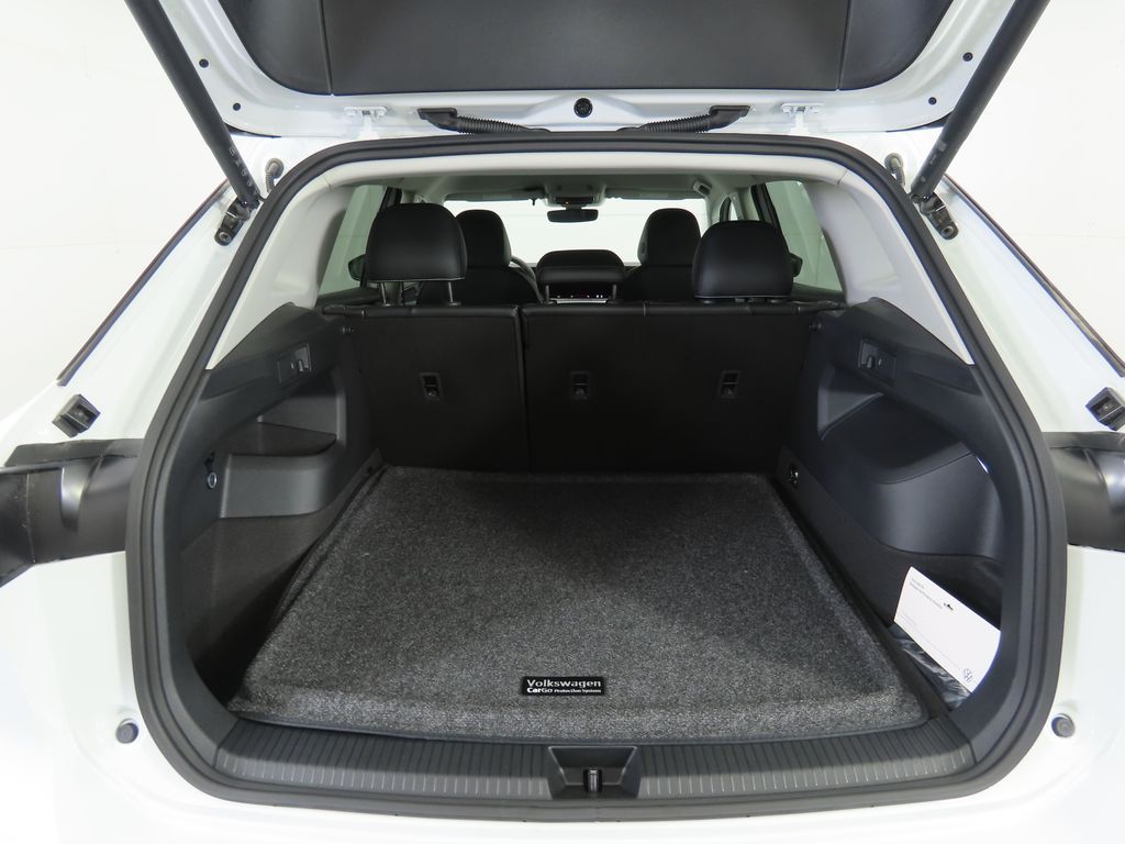 Thumbnail: 2026 Volkswagen Tiguan - 28