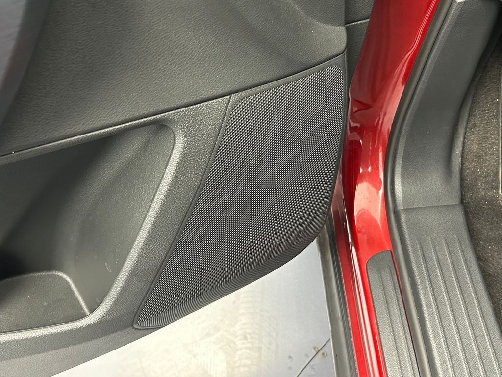 Used 2024 Scarlet Ember Nissan SL image 14