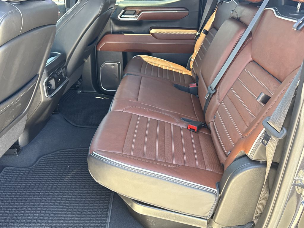 2023 GMC Sierra 1500 Denali Ultimate Silver at DeMontrond Auto Country