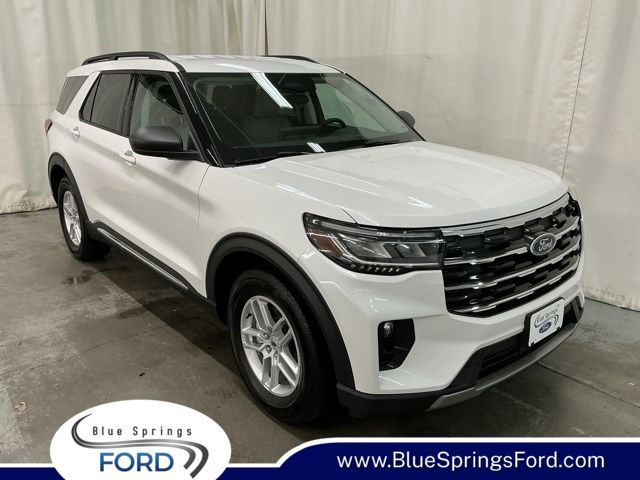 2025 Ford Explorer Active RWD