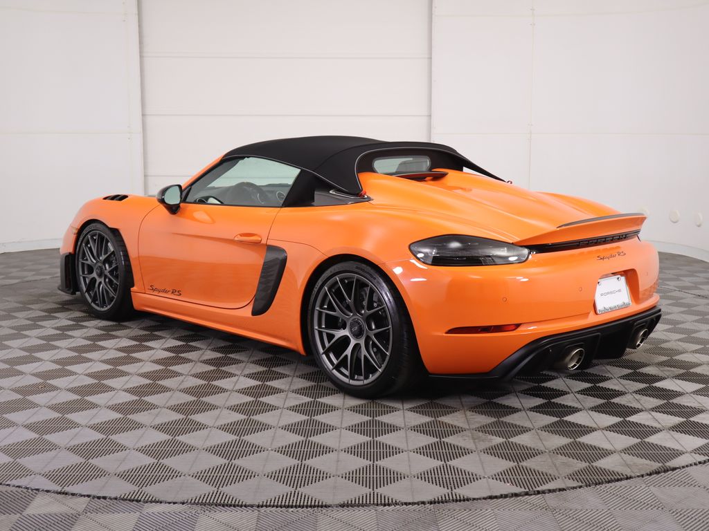 Thumbnail: 2025 Porsche  - 3