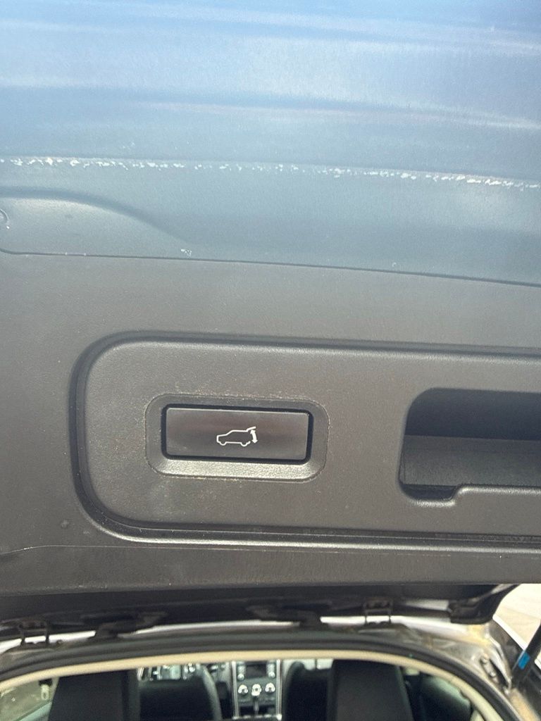 Used 2015 Gray Mazda Grand Touring image 10