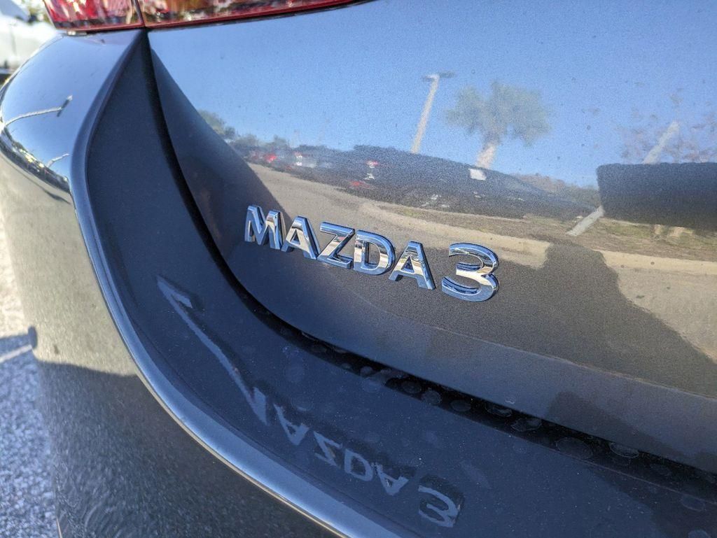 2025 Mazda Mazda3 2.5 S Preferred Package photo