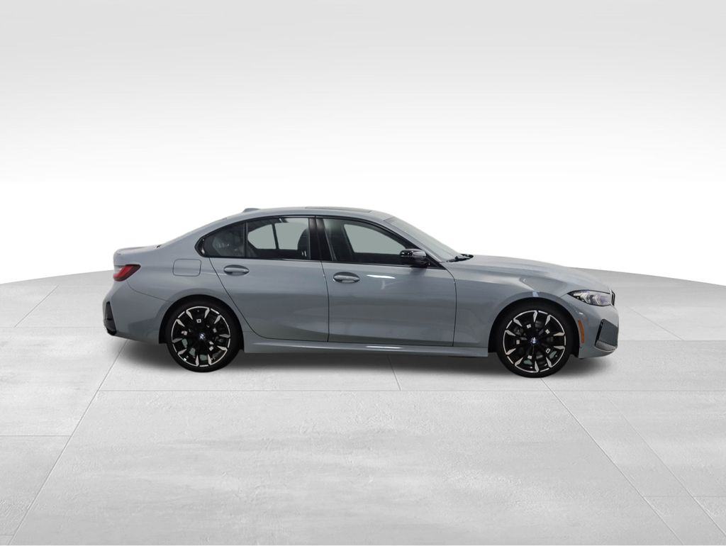 Thumbnail: 2025 BMW 3 Series - 6
