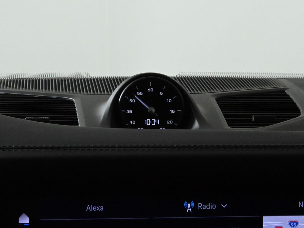 Thumbnail: 2026 Porsche Cayenne - 22