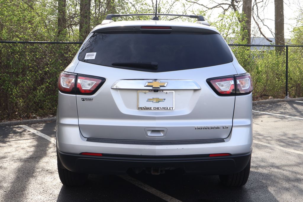 Thumbnail: 2016 Chevrolet Traverse - 7