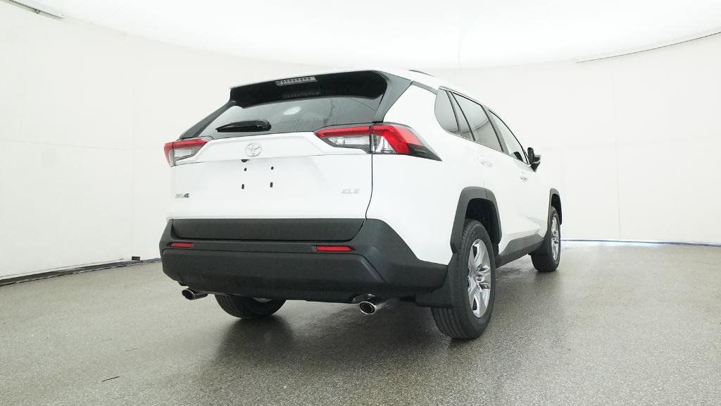 Thumbnail: 2025 Toyota RAV4 - 28