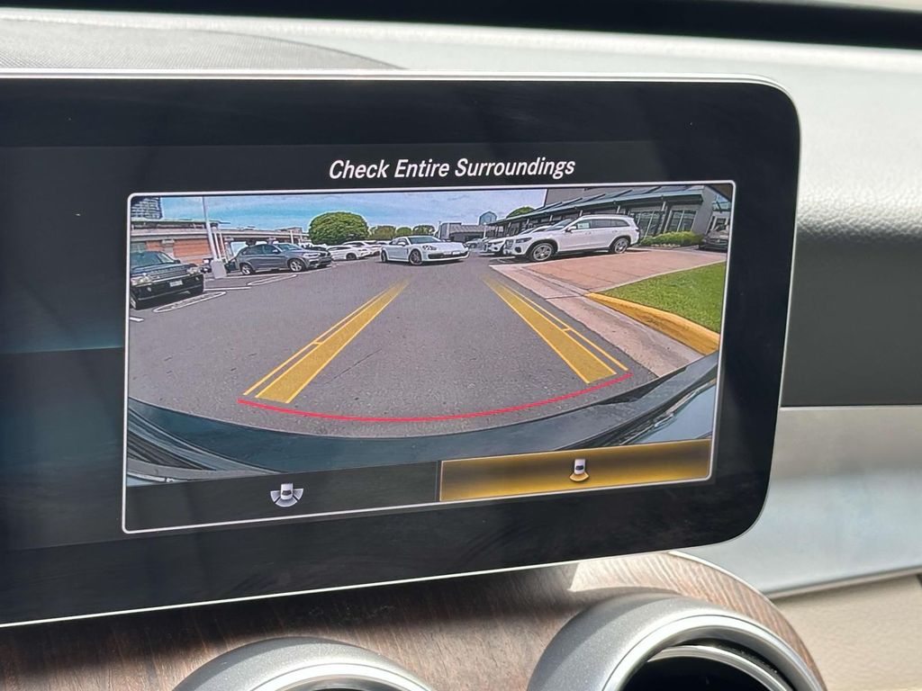 2021 Mercedes-Benz C-Class C 300 10