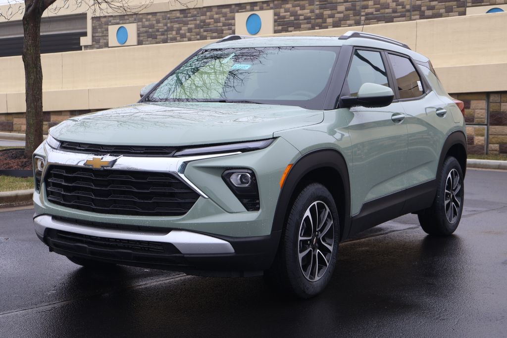 Thumbnail: 2026 Chevrolet TrailBlazer - 1