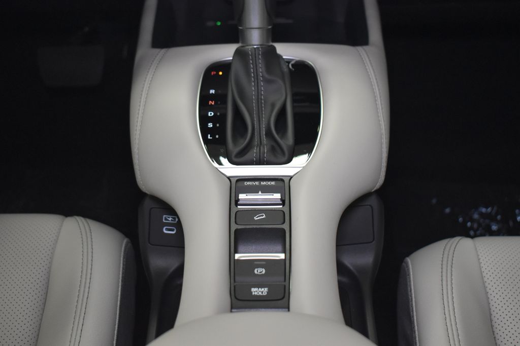 Thumbnail: 2026 Honda HR-V - 13