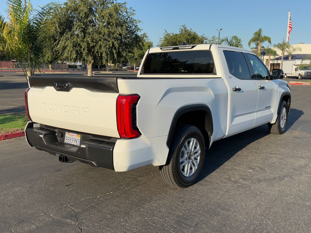 Thumbnail: 2022 Toyota Tundra - 5