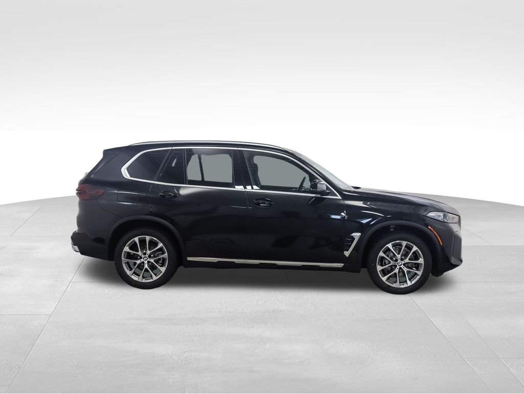Thumbnail: 2026 BMW X5 - 6