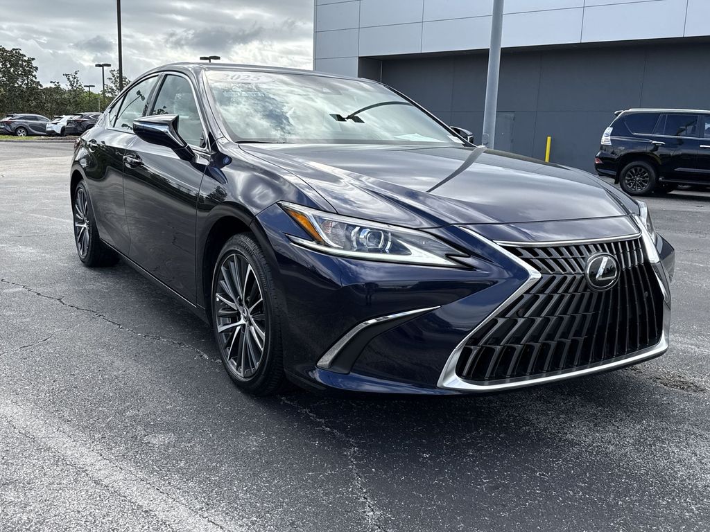 Thumbnail: 2025 Lexus ES - 12