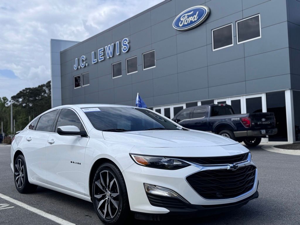 2024 Chevrolet Malibu FWD RS