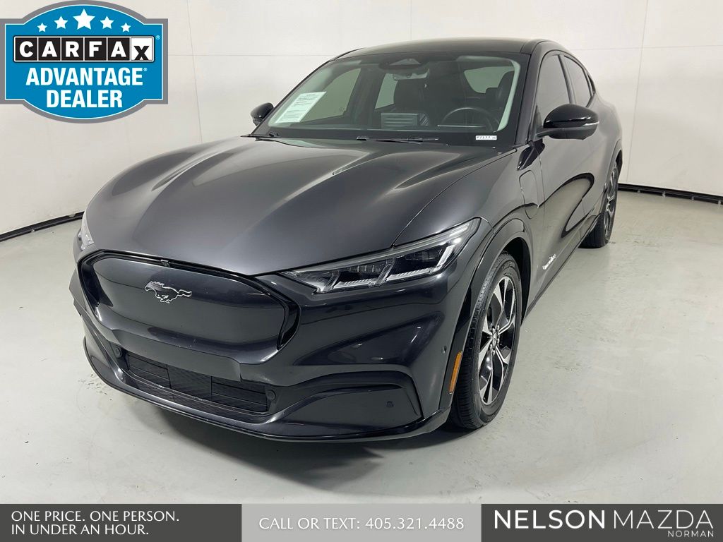 2021 Ford Mustang-Mach-e Premium's photo