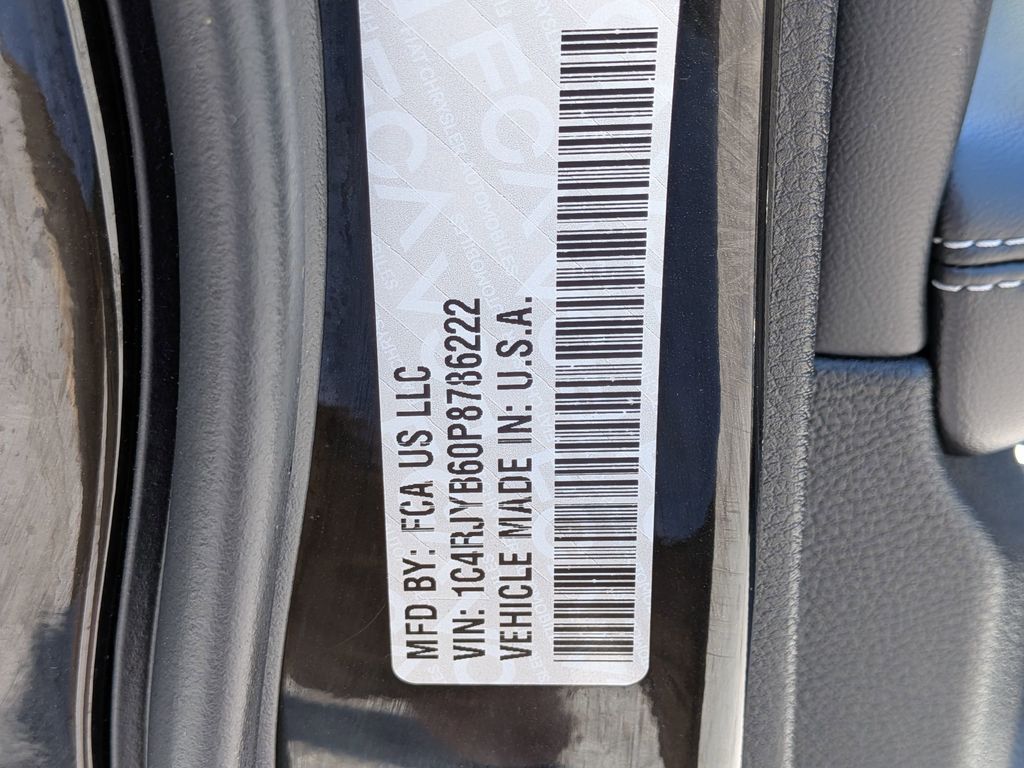 Used 2023 Black Jeep 4xe image 34