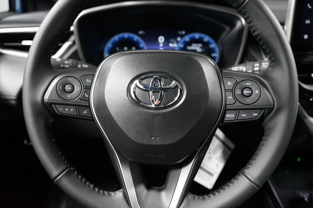 Thumbnail: 2026 Toyota Corolla Cross - 12