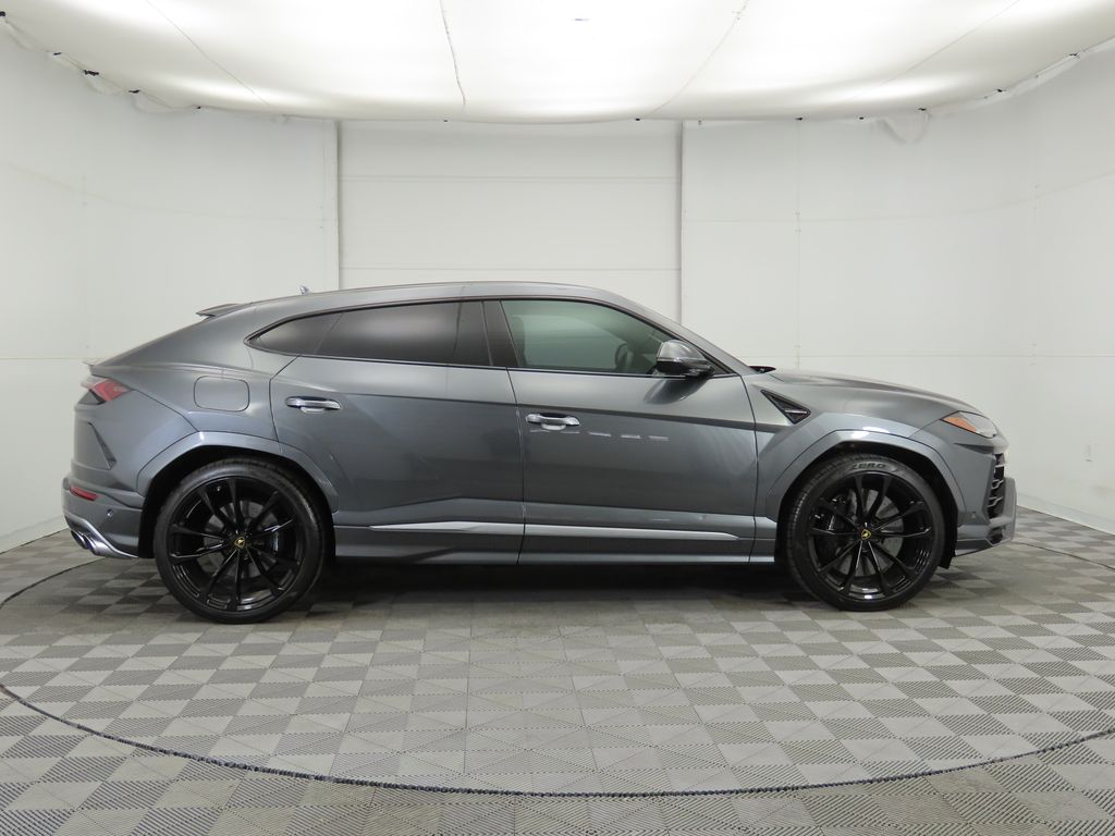 2019 Lamborghini Urus S 4