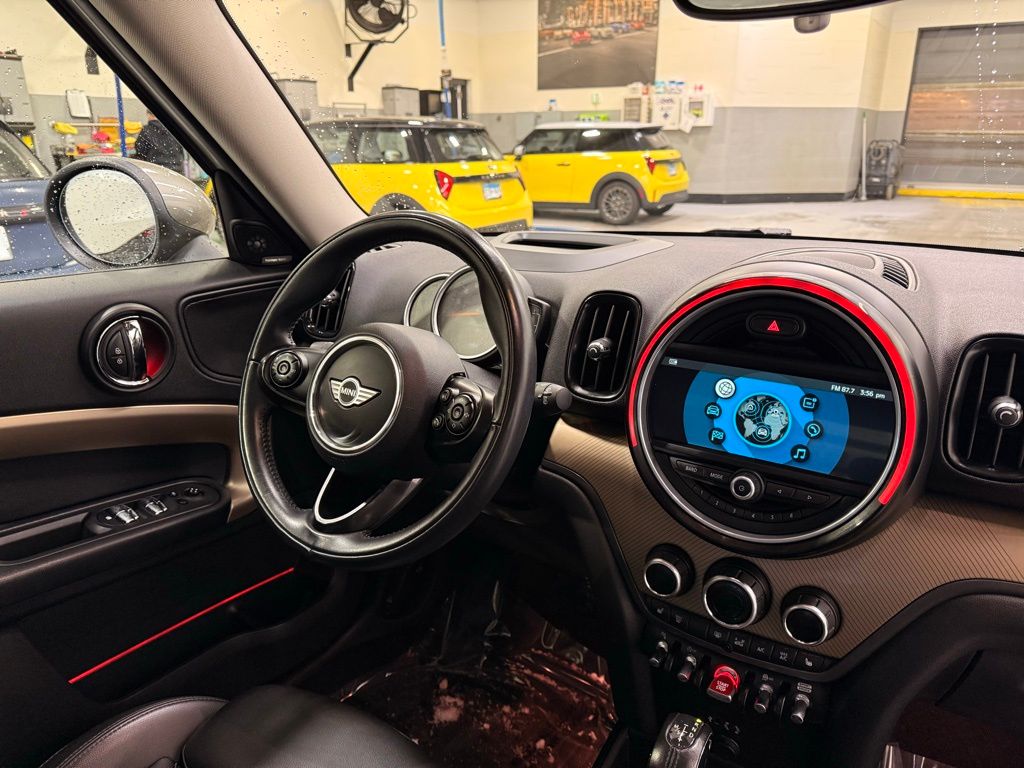 Thumbnail: 2018 MINI Cooper Countryman - 32