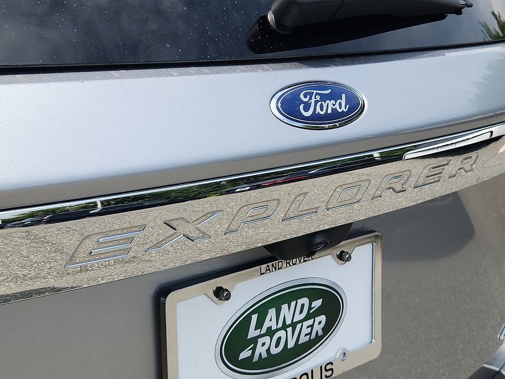 Thumbnail: 2021 Ford Explorer - 30