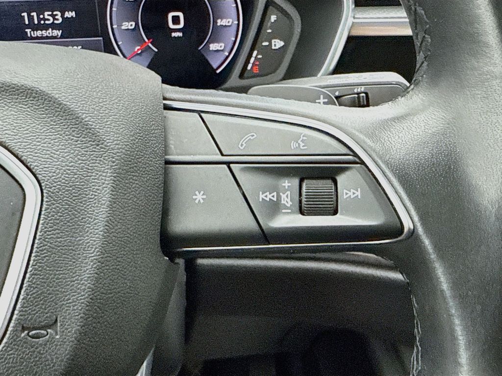 Thumbnail: 2021 Audi Q3 - 12