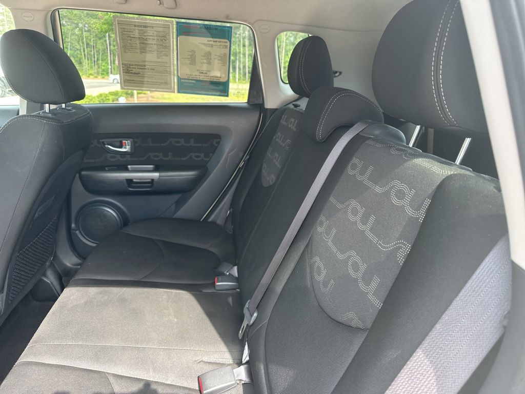 2013 Dune Kia Soul Plus FWD Hatchback