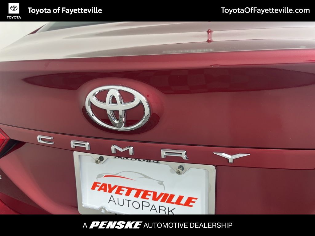 2019 Toyota Camry LE 3