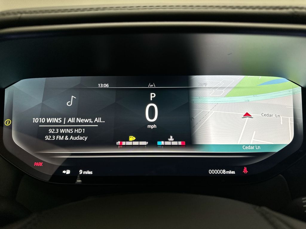 Thumbnail: 2026 Land Rover Range Rover Sport - 31