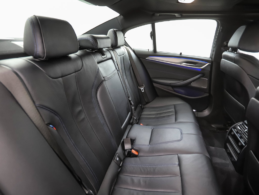 Thumbnail: 2019 BMW 5 Series - 27
