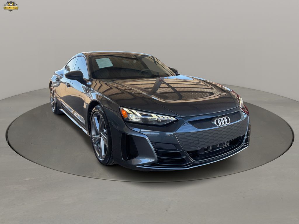 Daytona Gray Pearl Effect 2023 Audi e-tron GT quattro Premium Plus AWD Sedan All-Wheel Drive 1-Speed Automatic