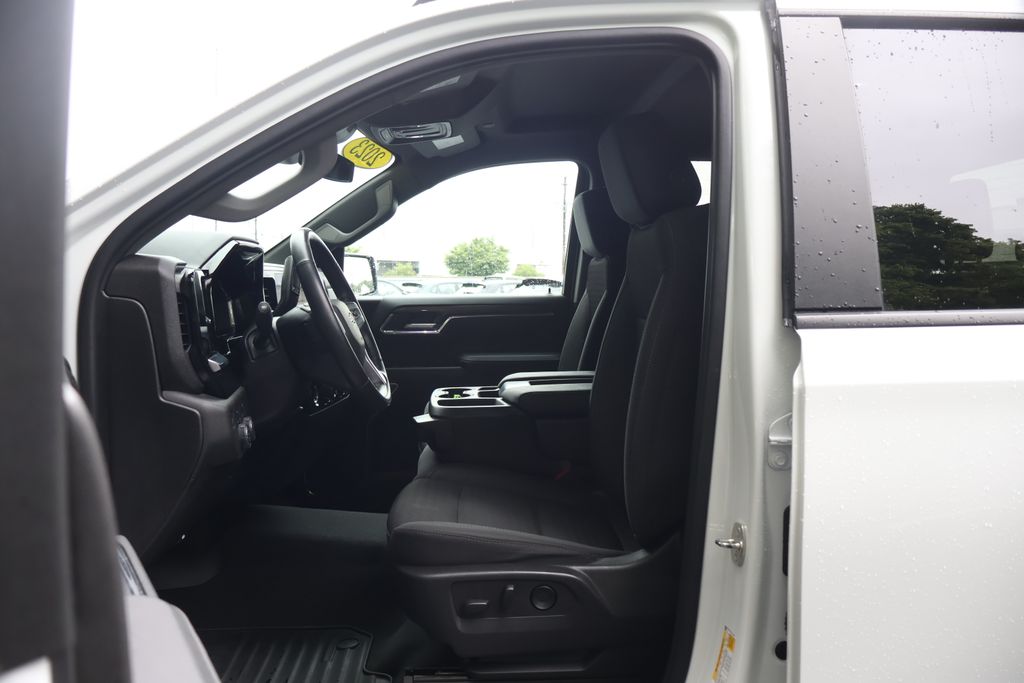 2023 Chevrolet Silverado 1500 LT 27
