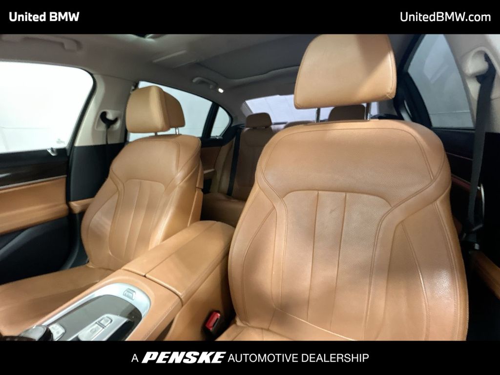 2017 BMW 7 Series 740i 13