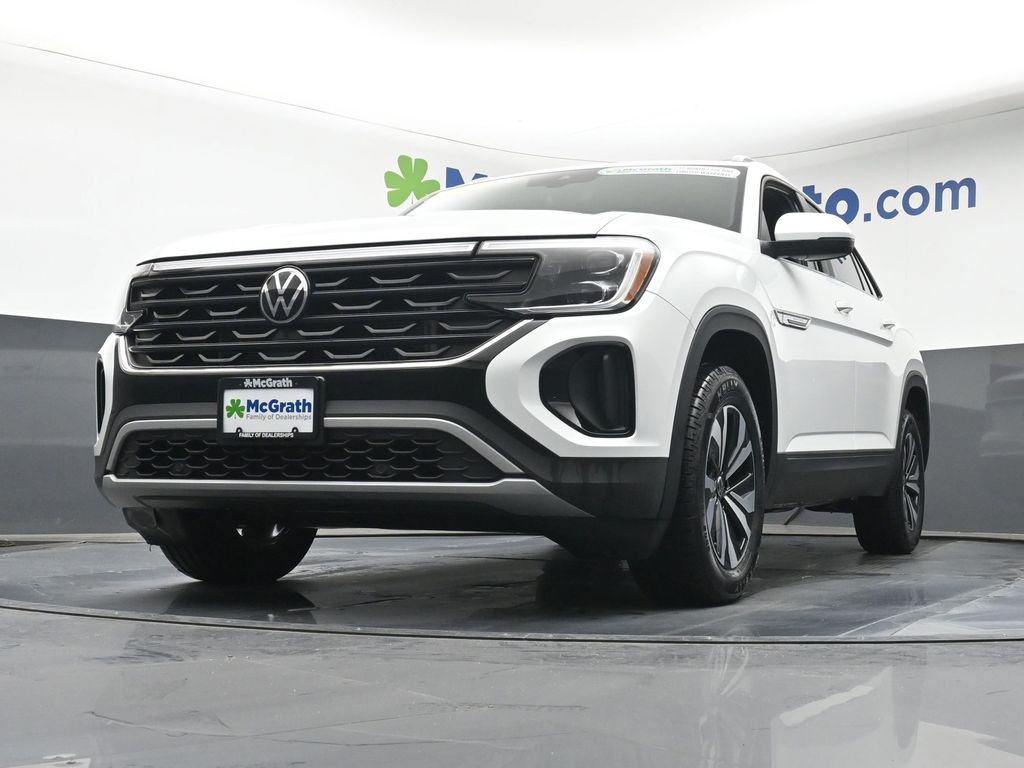 Certified Used 2024 White Volkswagen 2.0T SE image 6