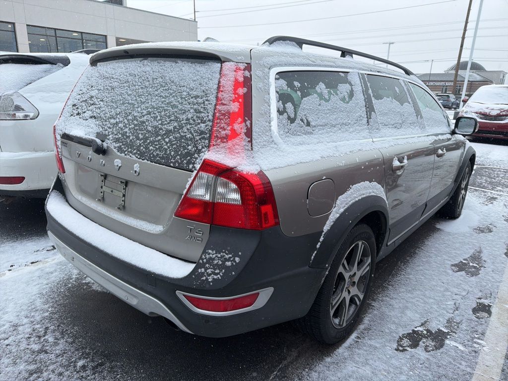 Thumbnail: 2013 Volvo XC70 - 3