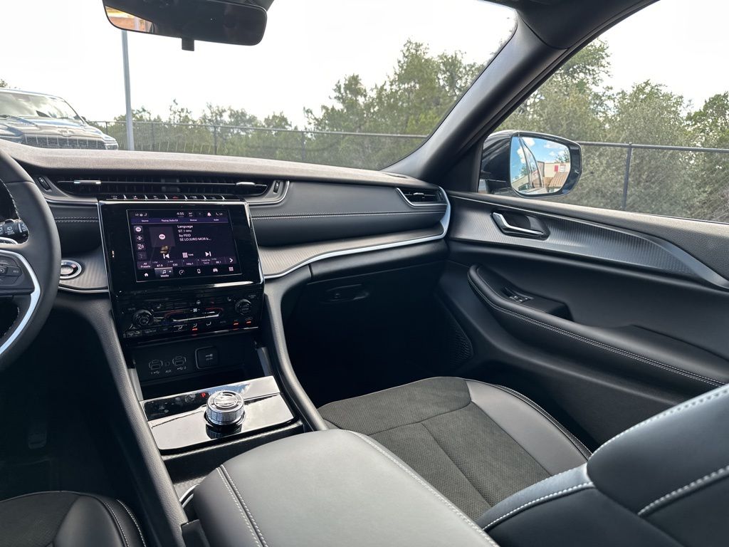 New Car 2025 Jeep Grand Cherokee L  For Sale Under $50,000 In Austin, Texas