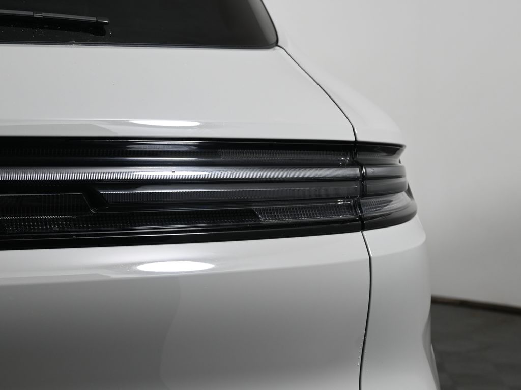 Thumbnail: 2026 Porsche Cayenne - 13