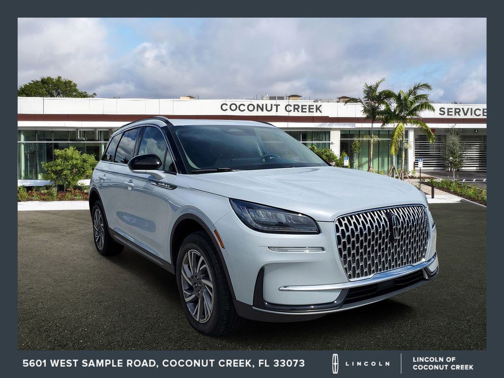 Crystal White 2026 Lincoln Corsair Premiere FWD SUV / Crossover Front-Wheel Drive 8-Speed Automatic