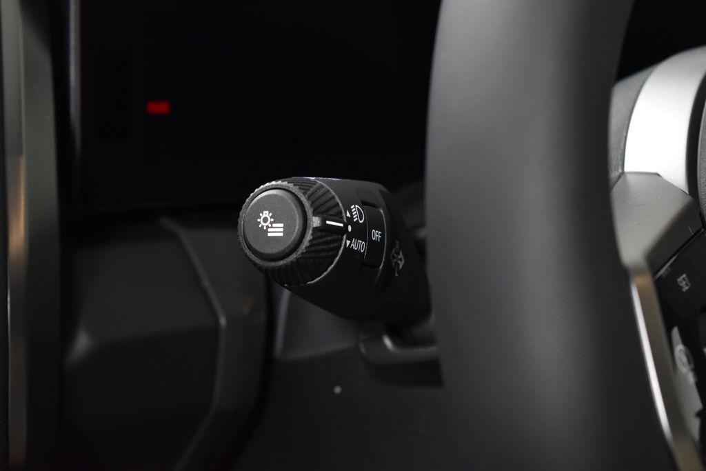 Thumbnail: 2026 BMW X3 - 25