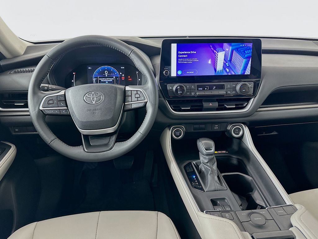 Thumbnail: 2024 Toyota Grand Highlander - 22