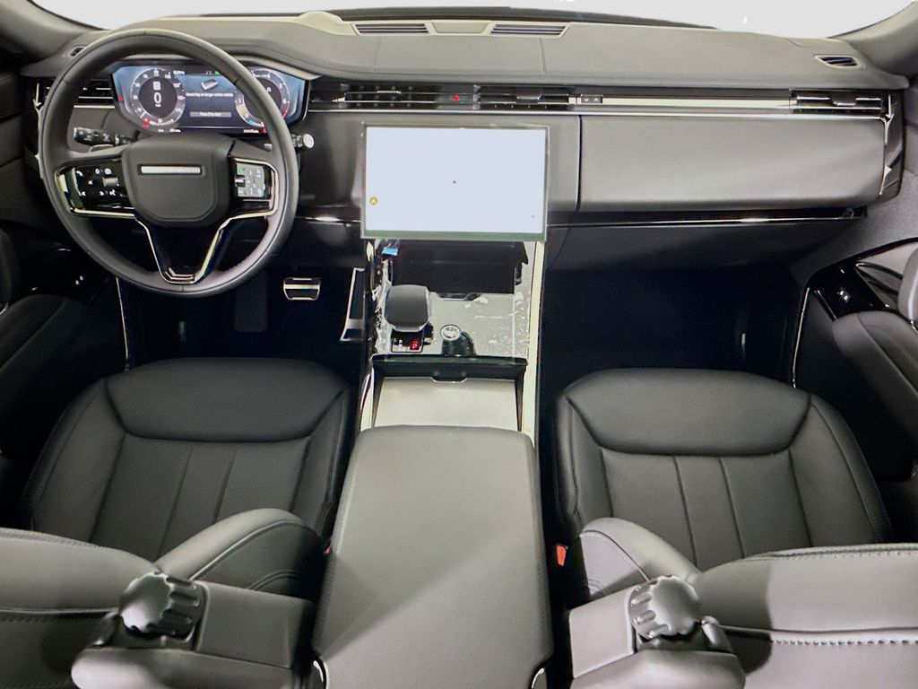 Thumbnail: 2026 Land Rover Range Rover Sport - 14