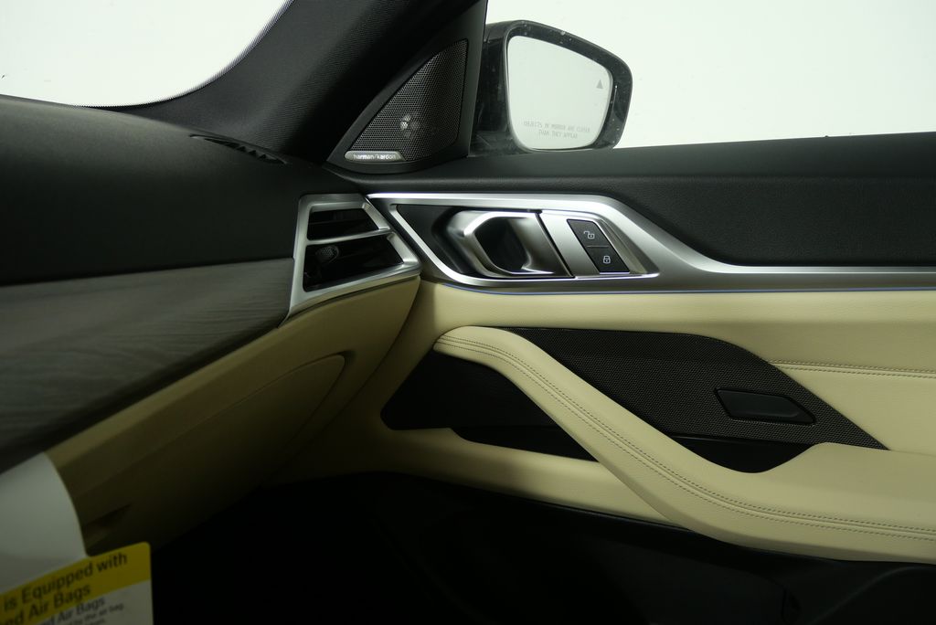2025 BMW i4 eDrive40 25