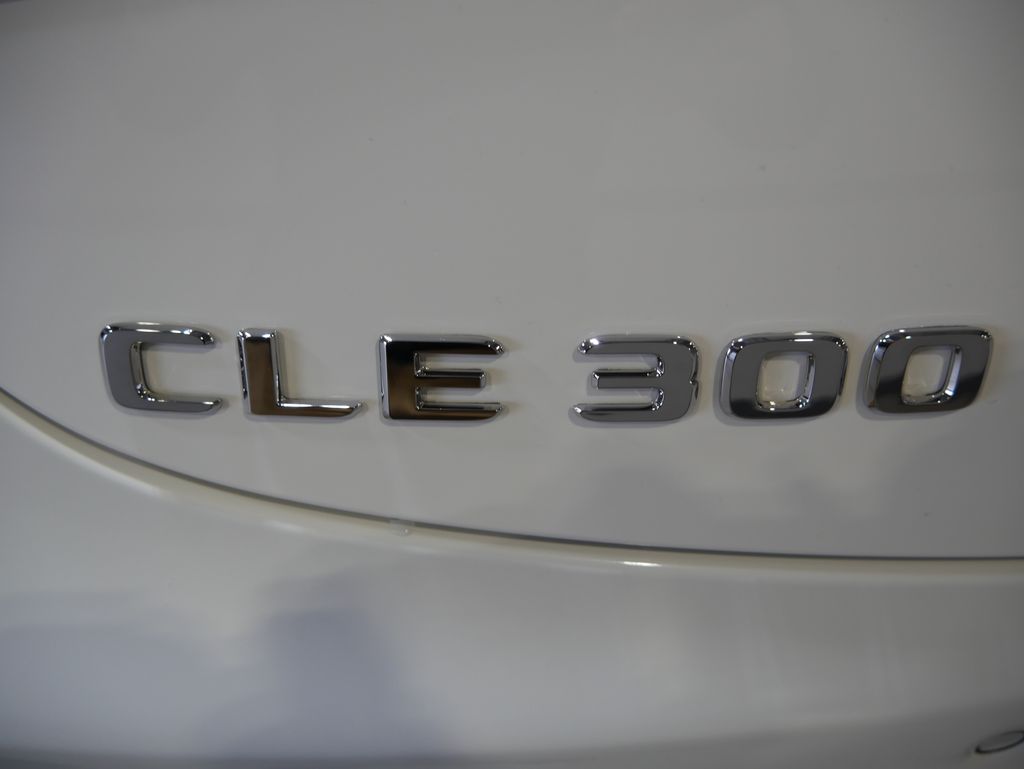 Thumbnail: 2026 Mercedes-Benz CLE - 9