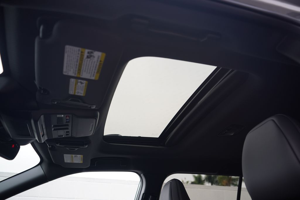 Thumbnail: 2026 Subaru Outback - 13