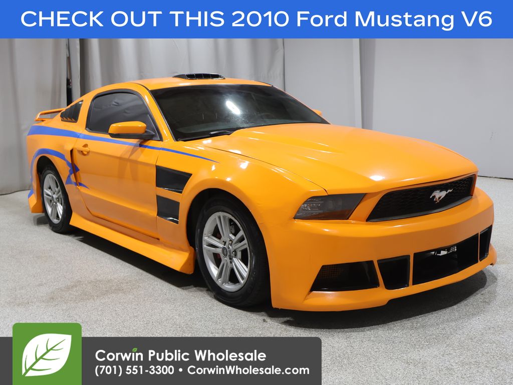 2010 Ford Mustang V6 Coupe RWD