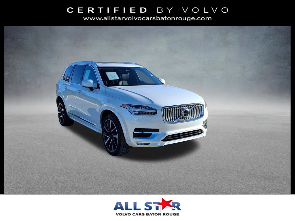 2023 Volvo XC90 B6 Plus Bright Theme 7-Passenger AWD